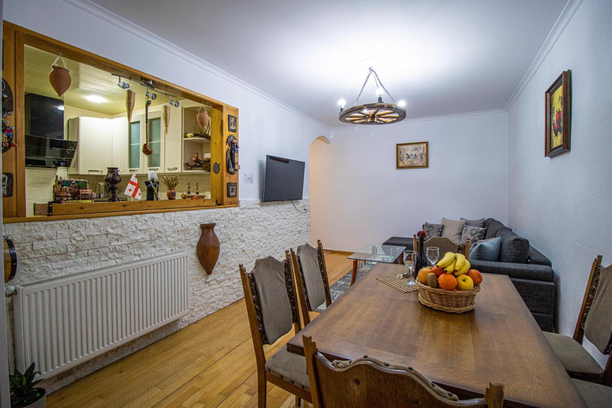 טביליסי Cozy Apartment On Kostava מראה חיצוני תמונה
