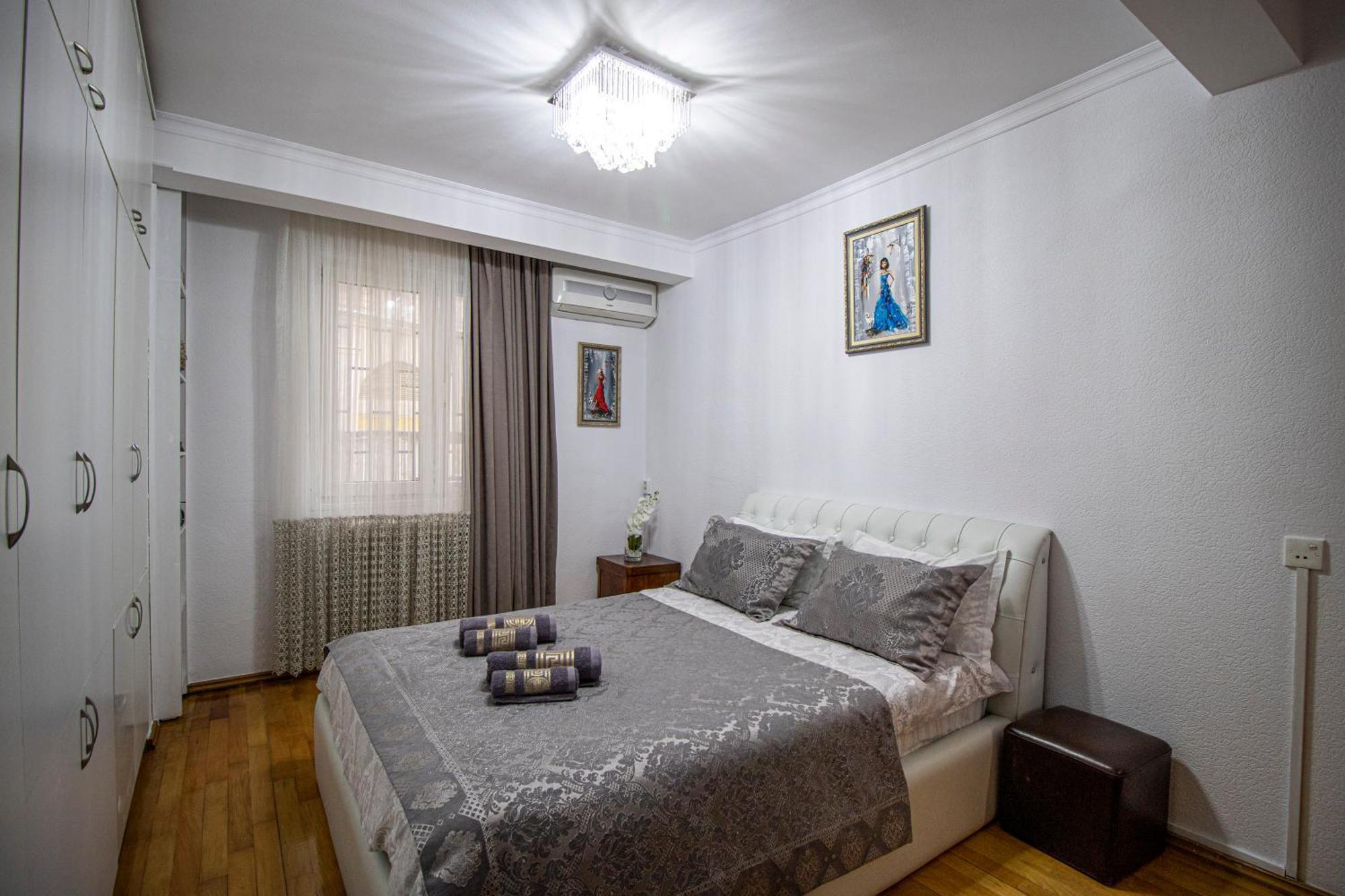 טביליסי Cozy Apartment On Kostava מראה חיצוני תמונה
